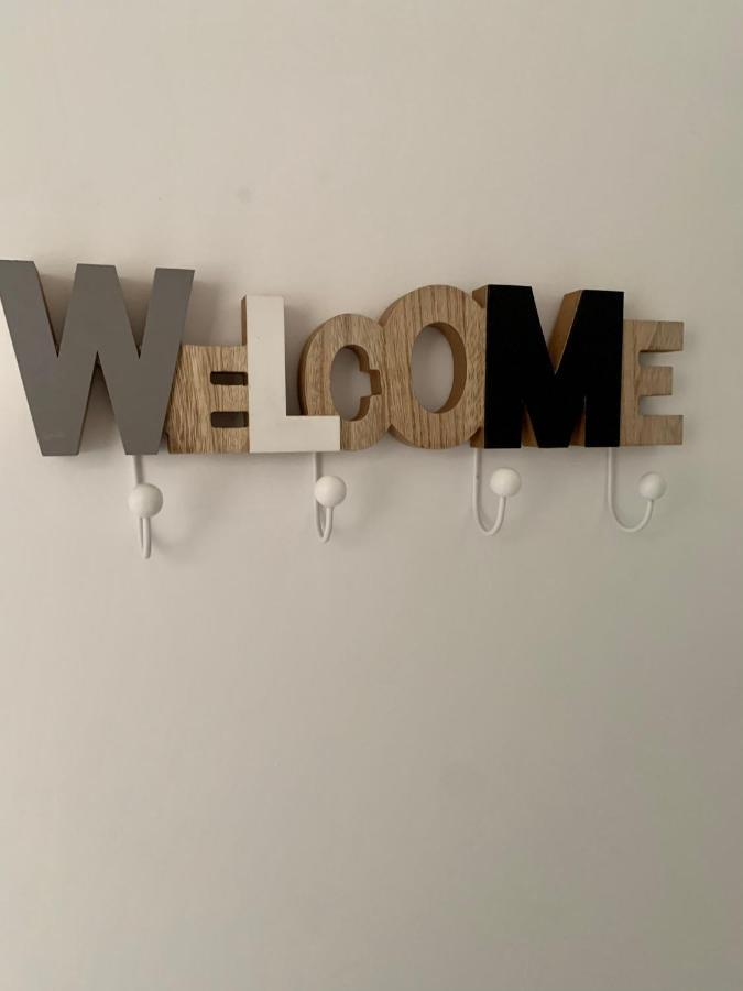 Flat In Girona City Centre - 5 Mins From Old Town And Train Station Kültér fotó